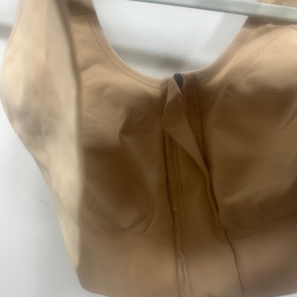 Front-Zip Beige Compression Sports Bra By Prairie Wear L/G Nylon & Spandex Blend - Picture 7 of 9